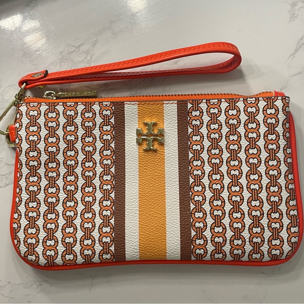 Beautiful clutch